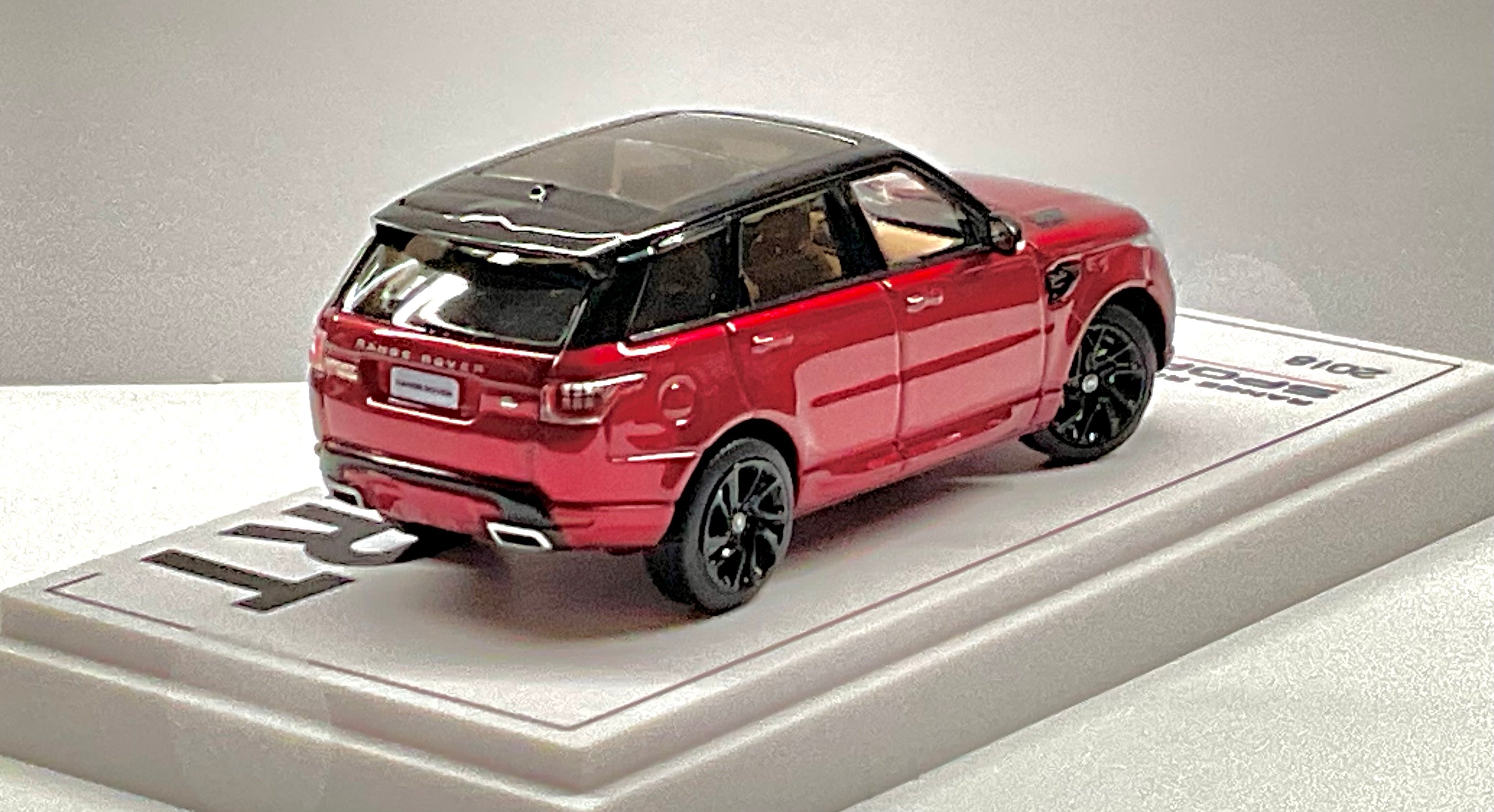 Range Rover Sport 2018 1:64 – Sun Star Whelart H-002H
