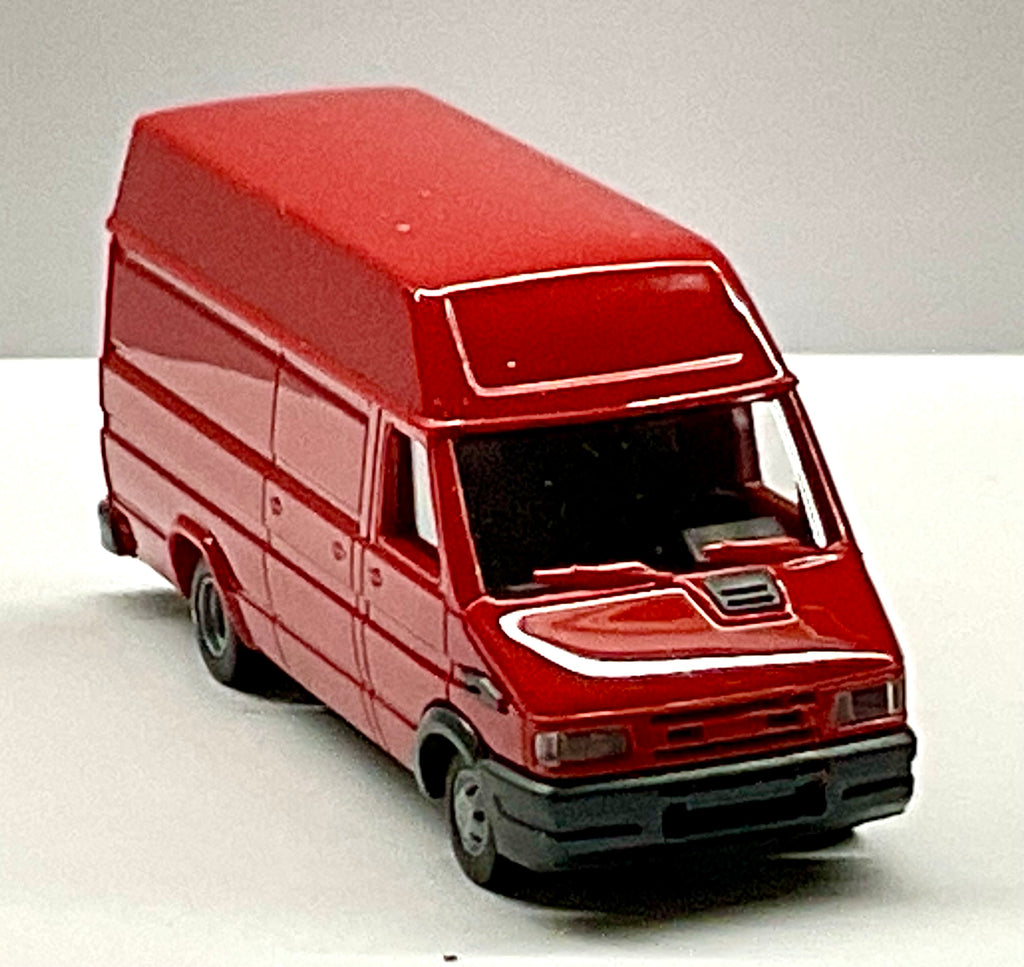 IVECO Daily 1:87 – BUSCH 89114