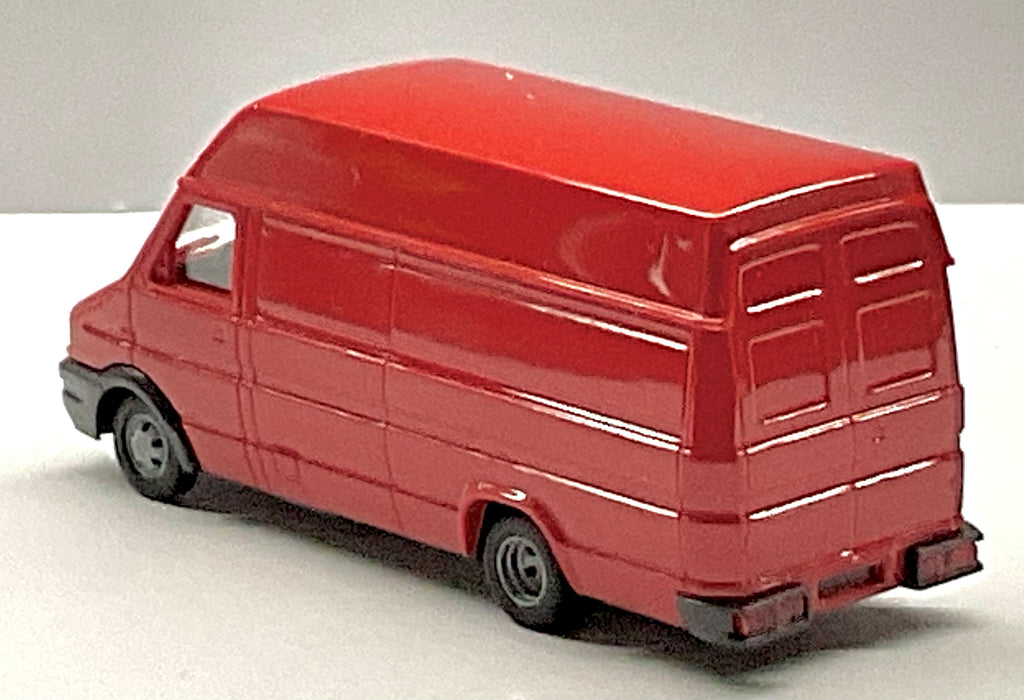 IVECO Daily 1:87 – BUSCH 89114