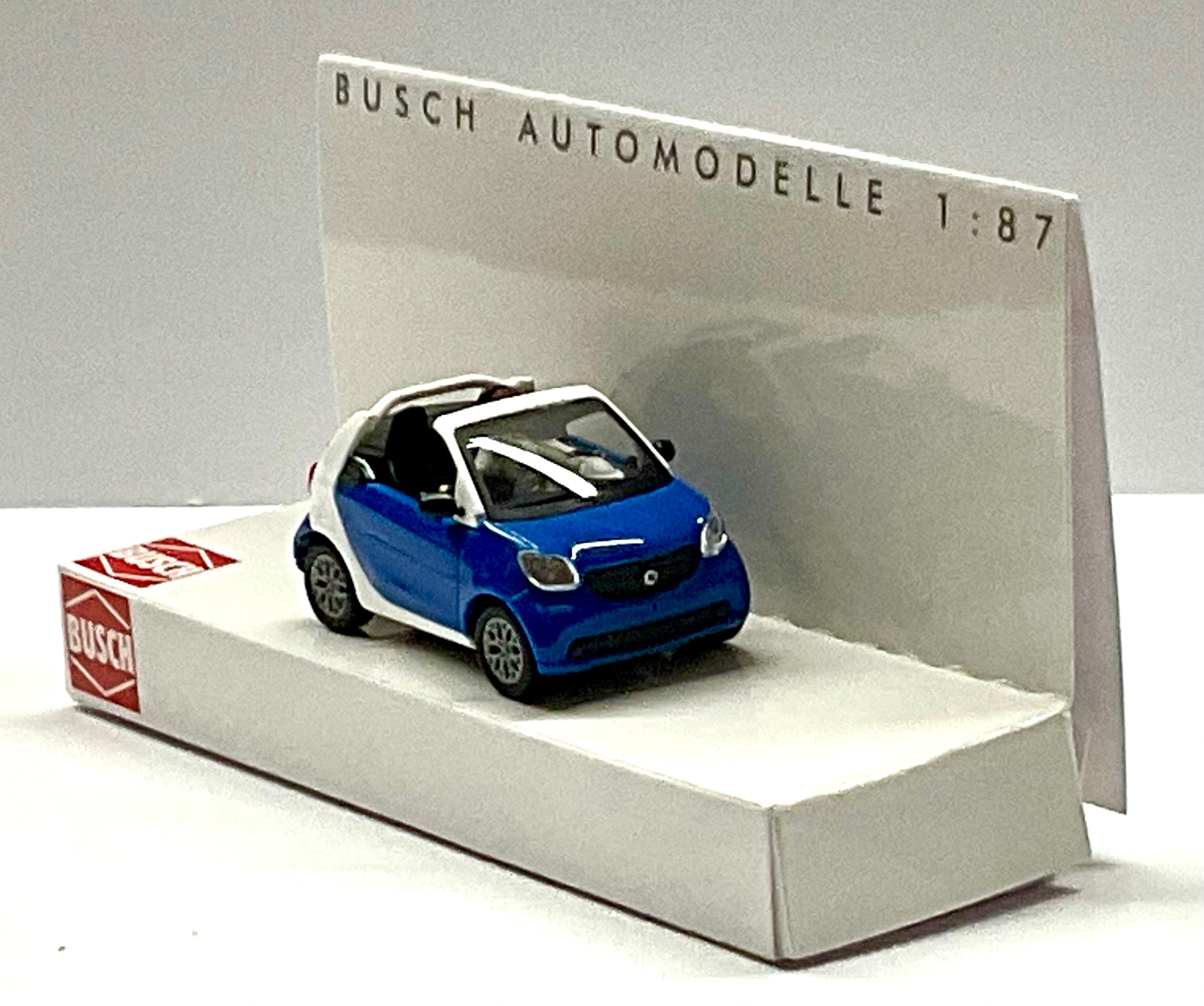 Smart Fortwo Cabrio scala 1:87 – BUSCH 50779