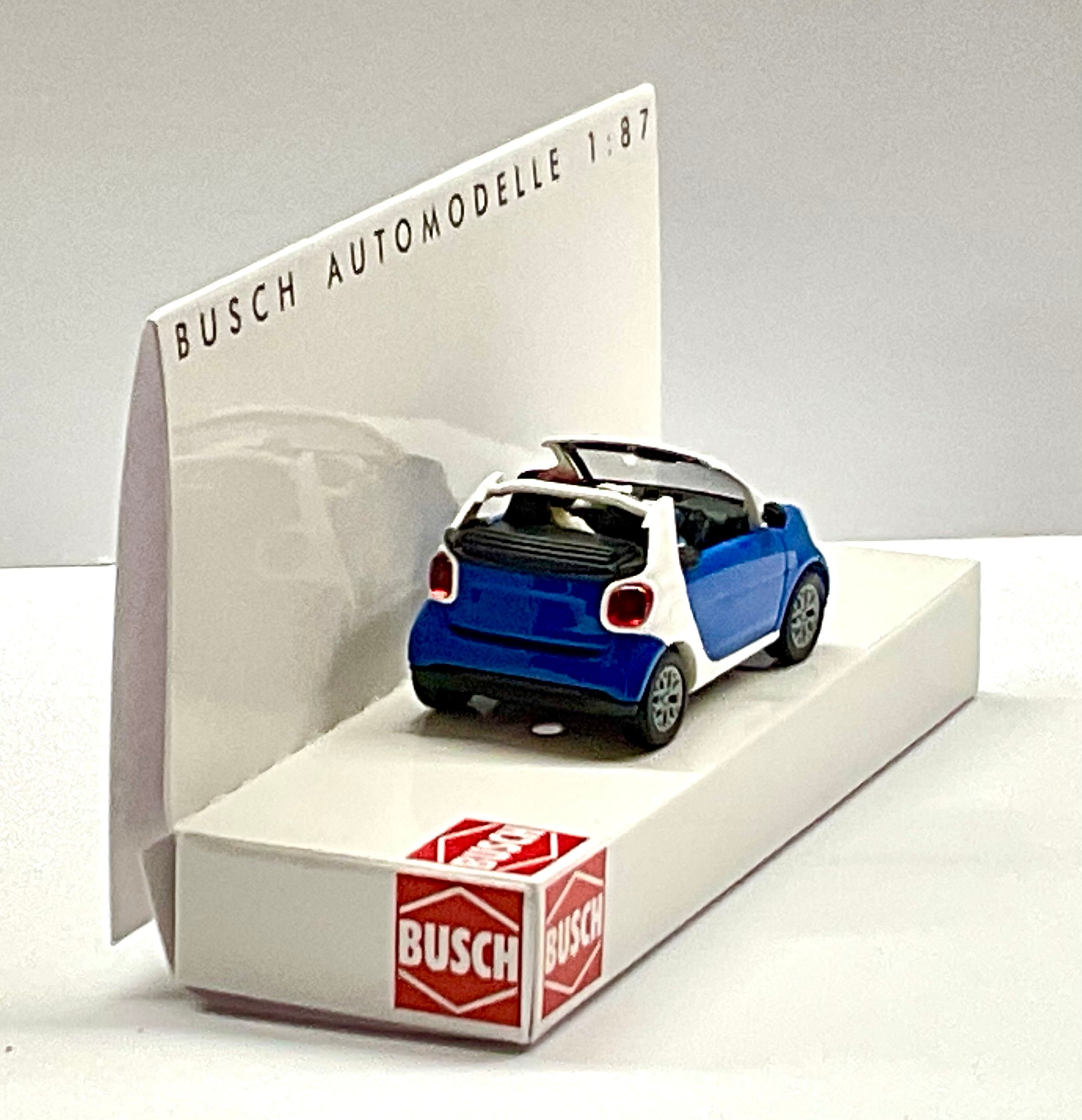 Smart Fortwo Cabrio scala 1:87 – BUSCH 50779
