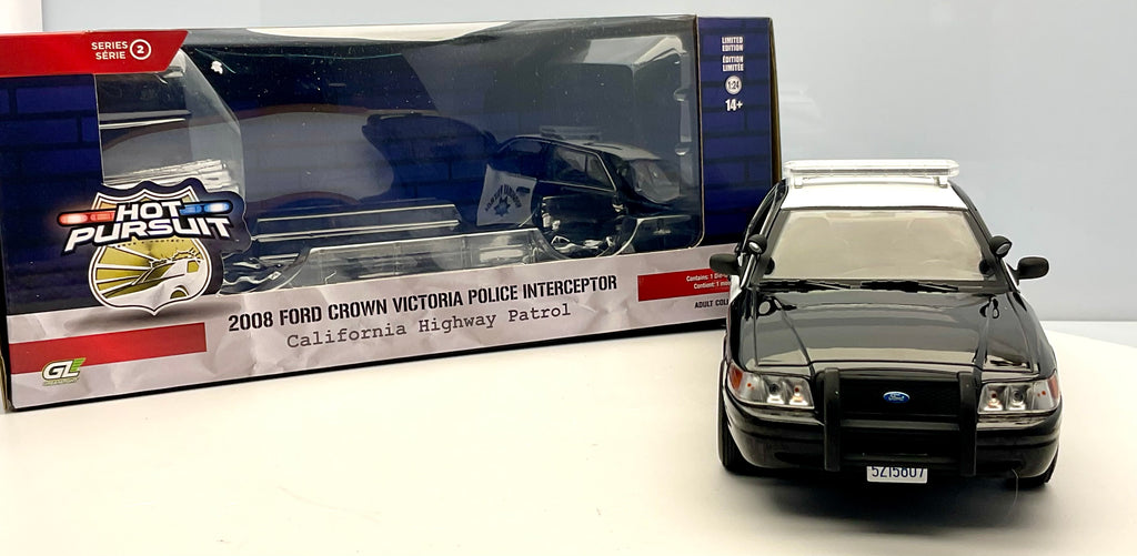 FORD CROWN VICTORIA del 2008 , scala 1/24 , GREENLIGHT 85523 , vista frontale