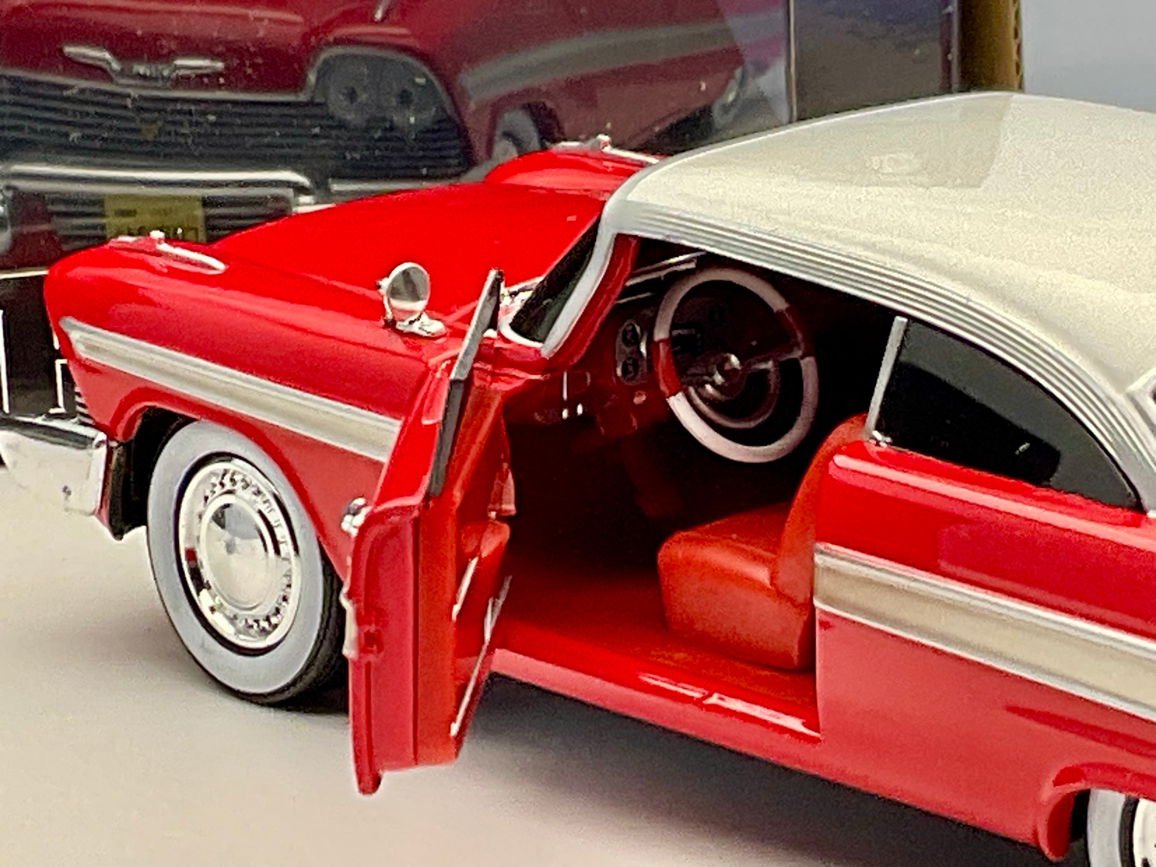 PLYMOUNT FURY DEL 1958 , scala 1/24 GREENLIGHT 84082 , vista interno abitacolo
