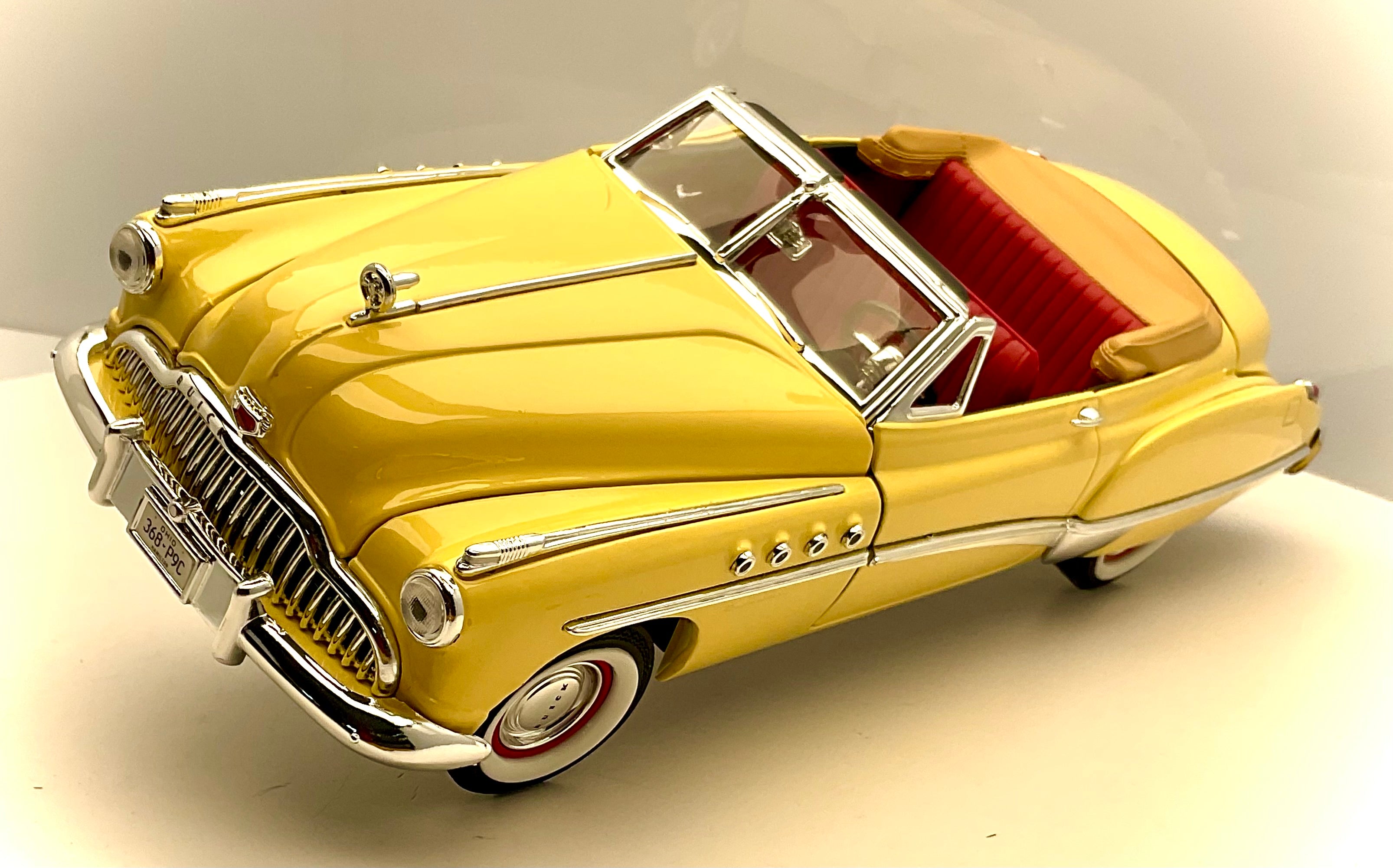 Buick Roadmaster 1949 1:18 – Greenlight 13616