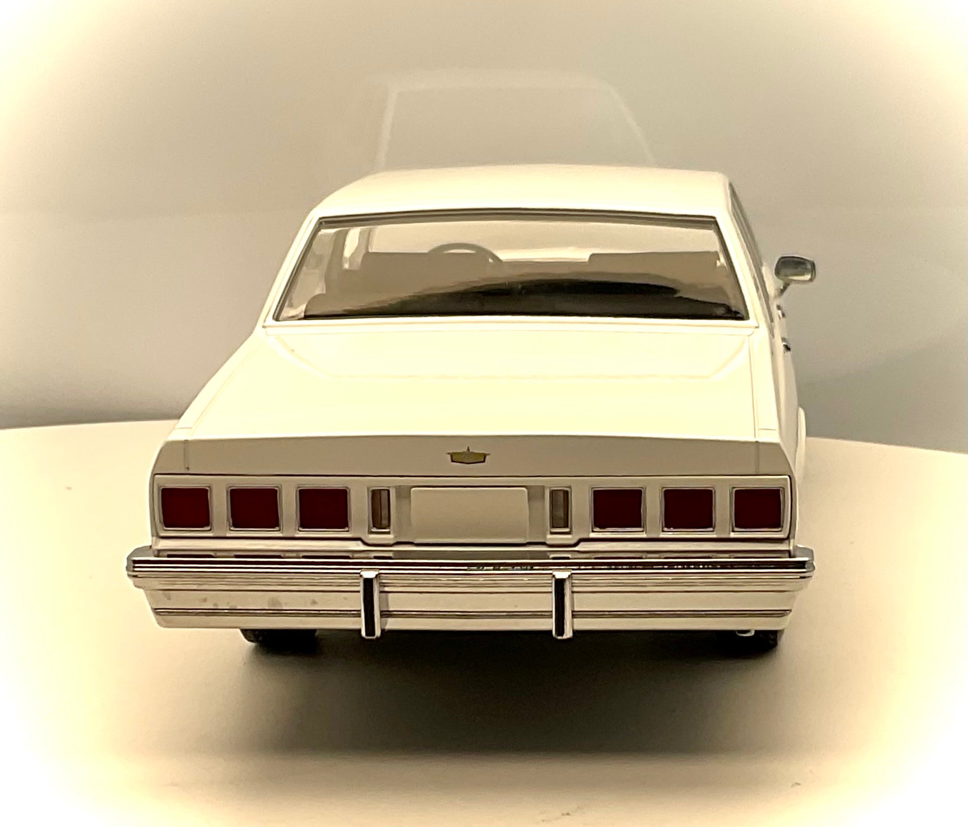 CHEVROLETTE CAPRICE CLASSIC del 1980 , scala 1/18 , GREENLIGHT 19109, vista posteriore