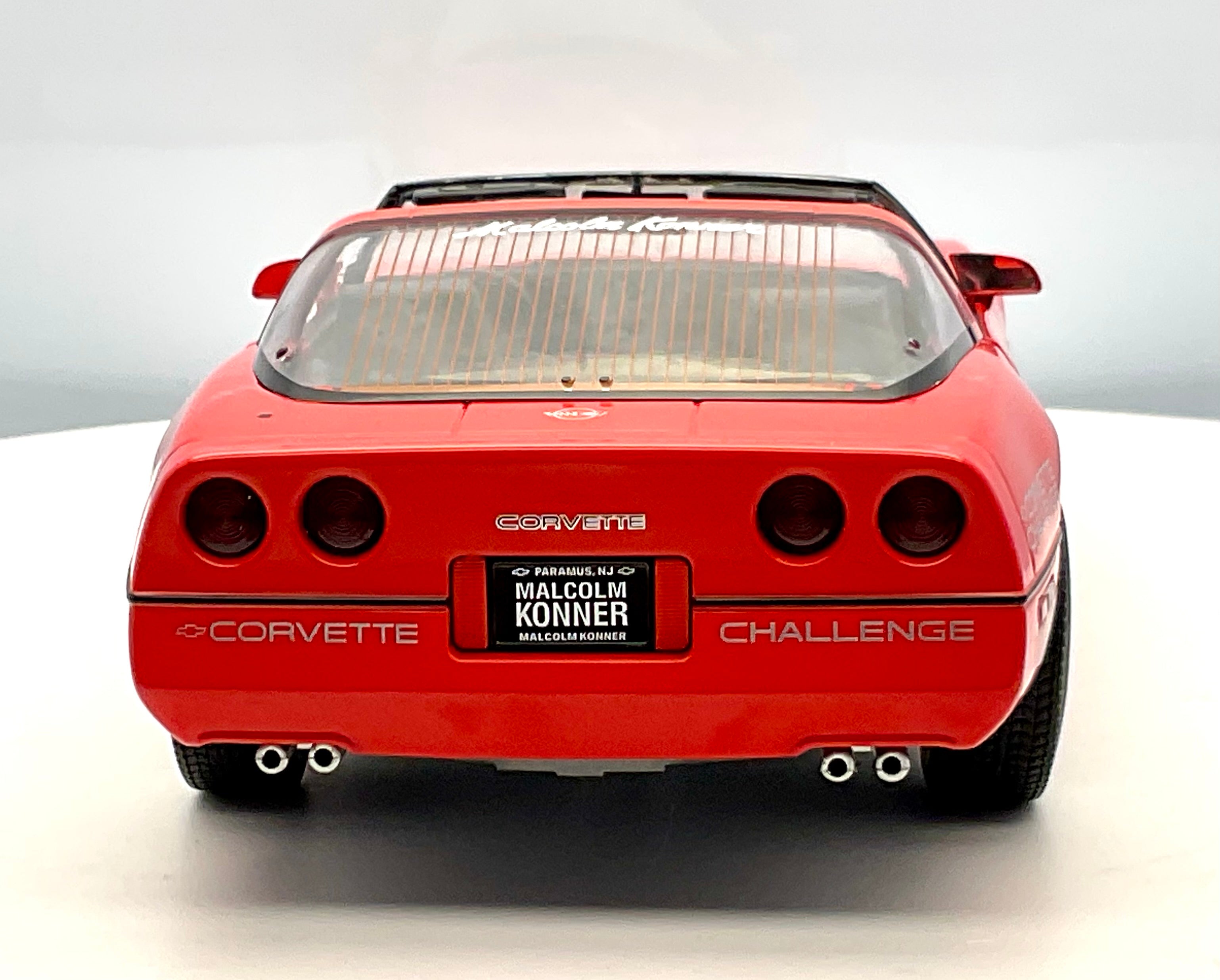 Chevrolet Corvette C4 1:18 – Greenlight 13645