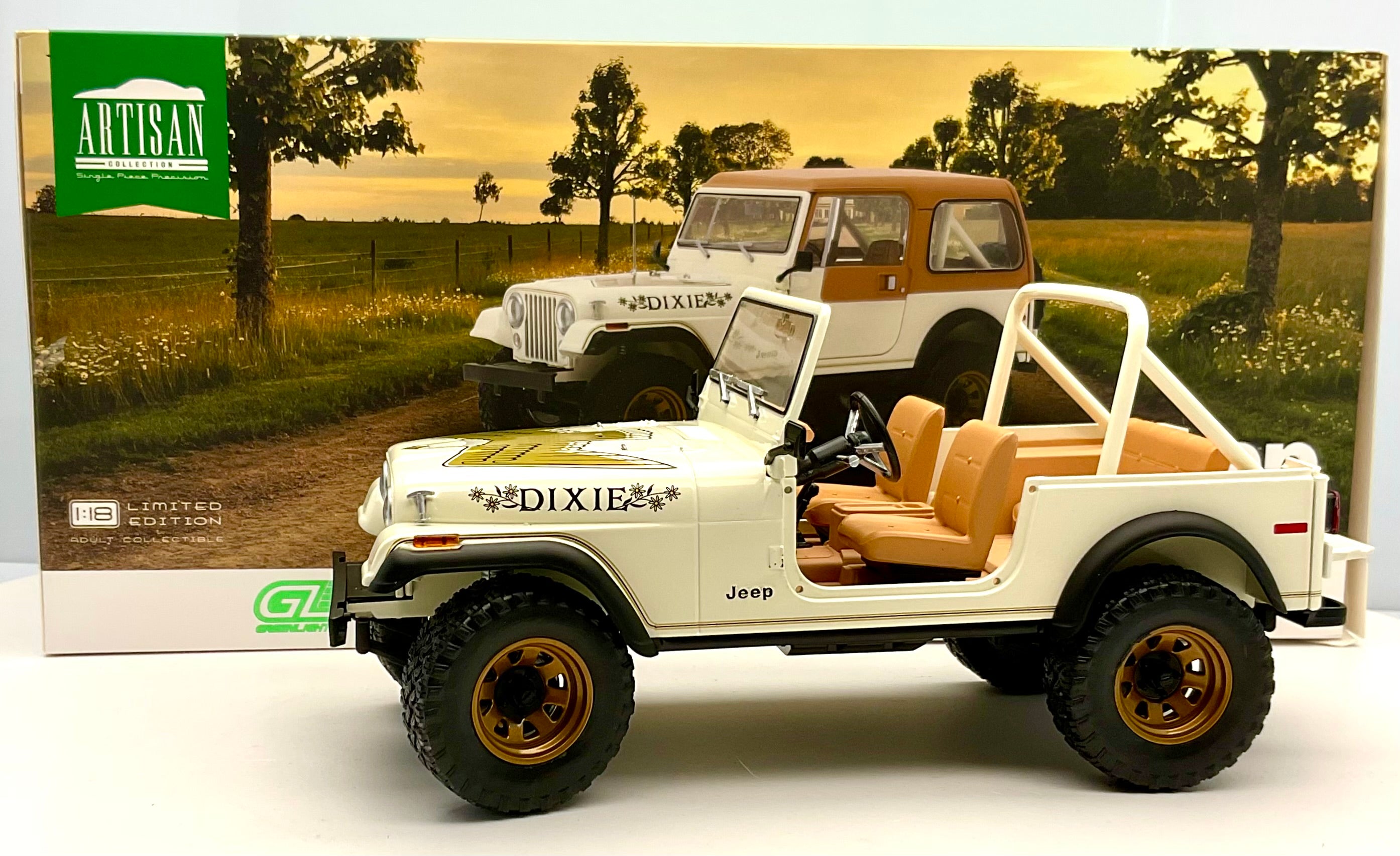 JEEP CJ-7 GOLDEN EAGLE del 1979 , scala 1/18 GREENLIGHT 19065 , vista con confezione