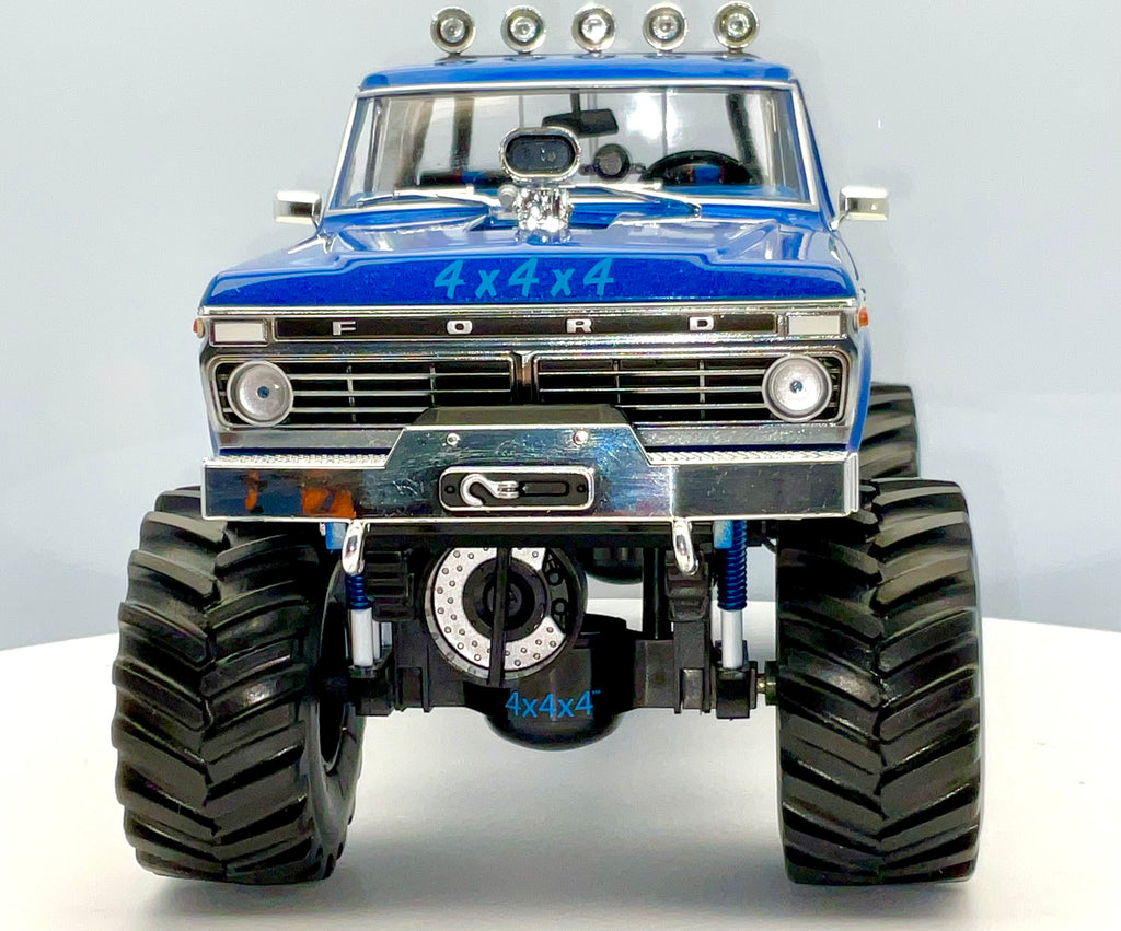 FORD F-250 BIGFOOT , scala 1/18 GREENLIGHT 13605 , vista frontale
