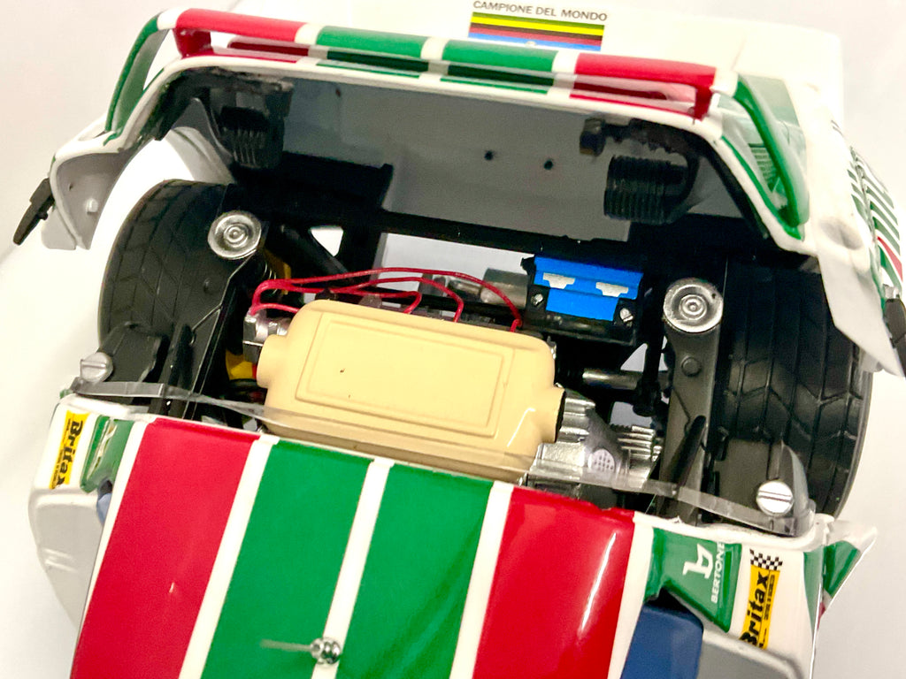 Lancia Stratos n.4 Alitalia 1:18 – Kyosho KS08130F