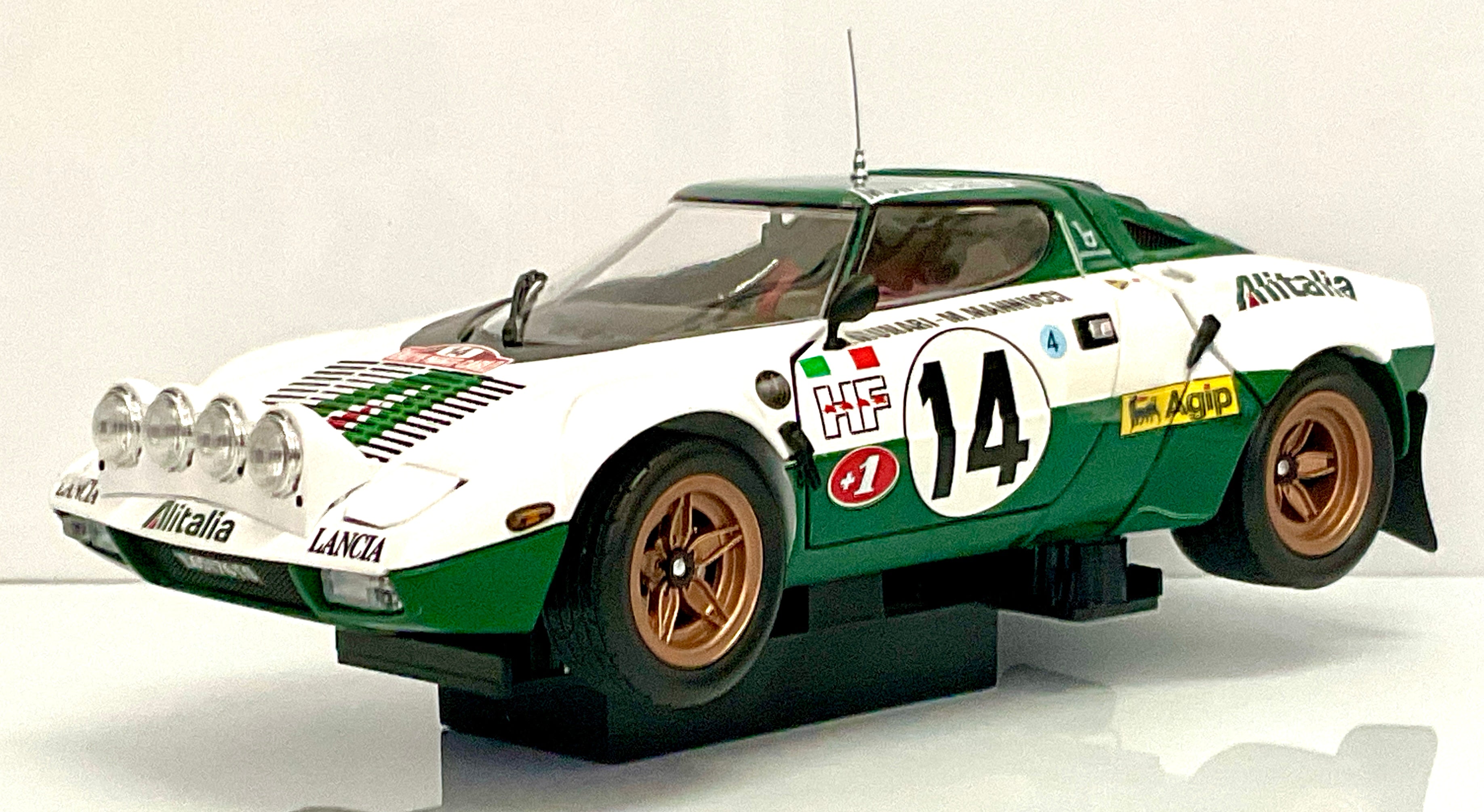 Lancia Stratos n.14 Alitalia 1:18 – Kyosho KS08130E