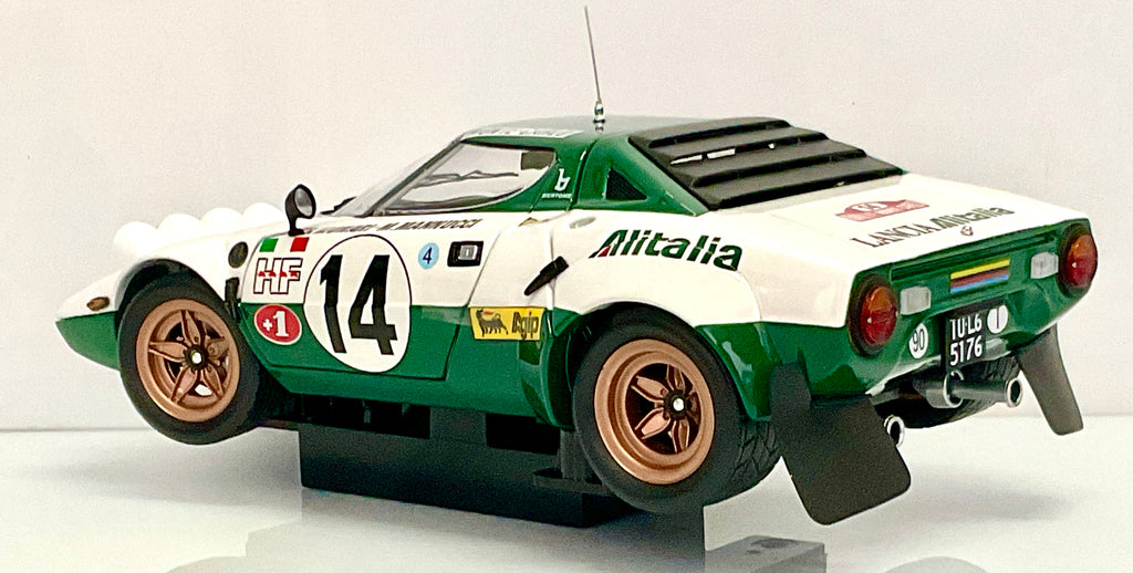 Lancia Stratos n.14 Alitalia 1:18 – Kyosho KS08130E
