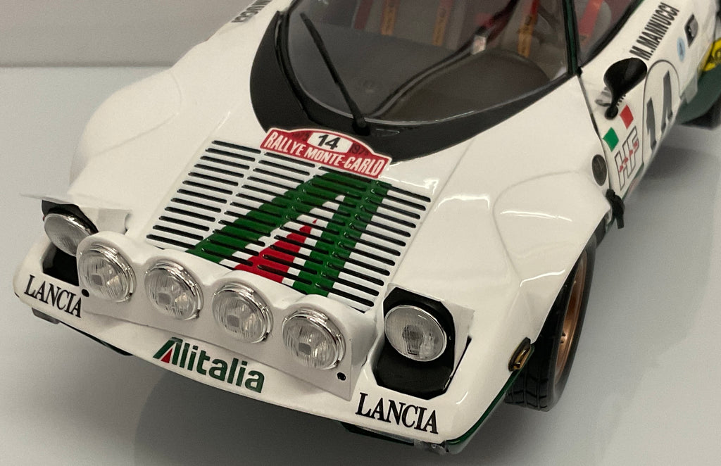 Lancia Stratos n.14 Alitalia 1:18 – Kyosho KS08130E