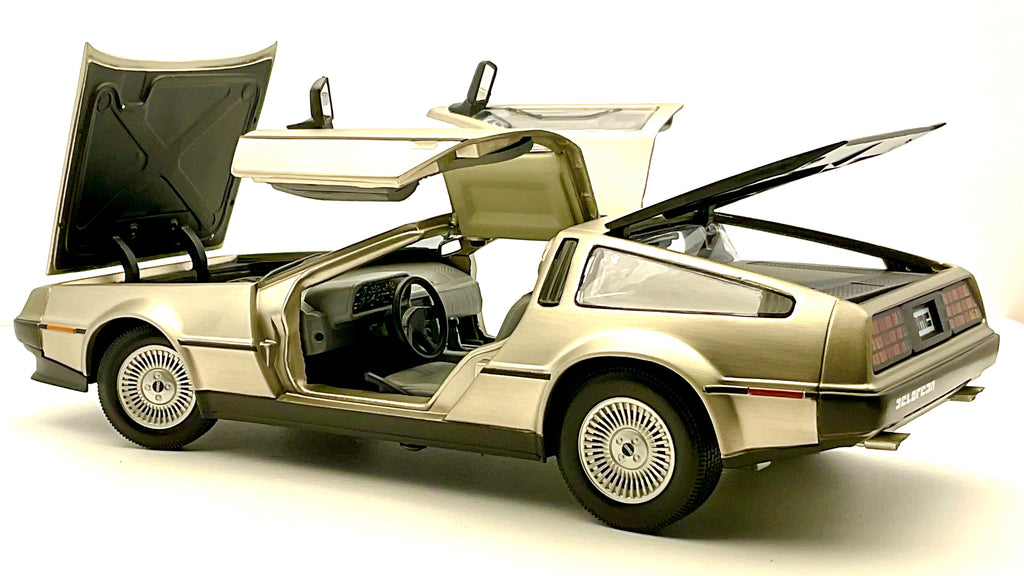 De Lorean DMC , Sun Star 2701 Die-Cast 1/18
