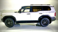  Modellino Kyosho Toyota Land Cruiser 250 ZX bianco, vista laterale.