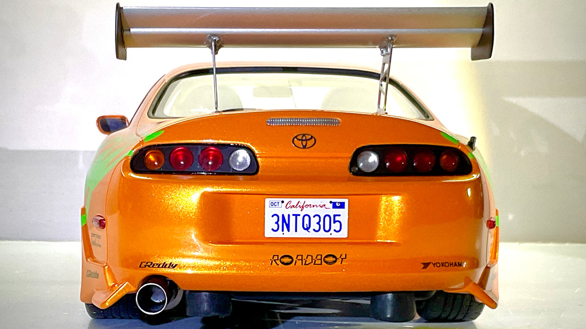 Kyosho KSR12009A – Toyota Supra Fast & Furious arancione 1:12