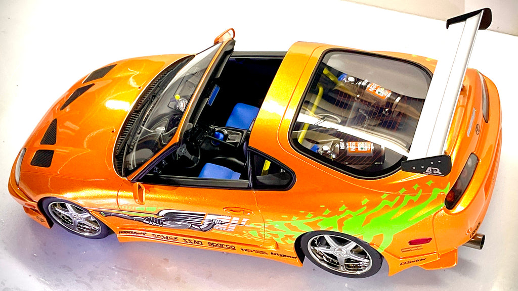 Kyosho KSR12009A – Toyota Supra Fast & Furious arancione 1:12
