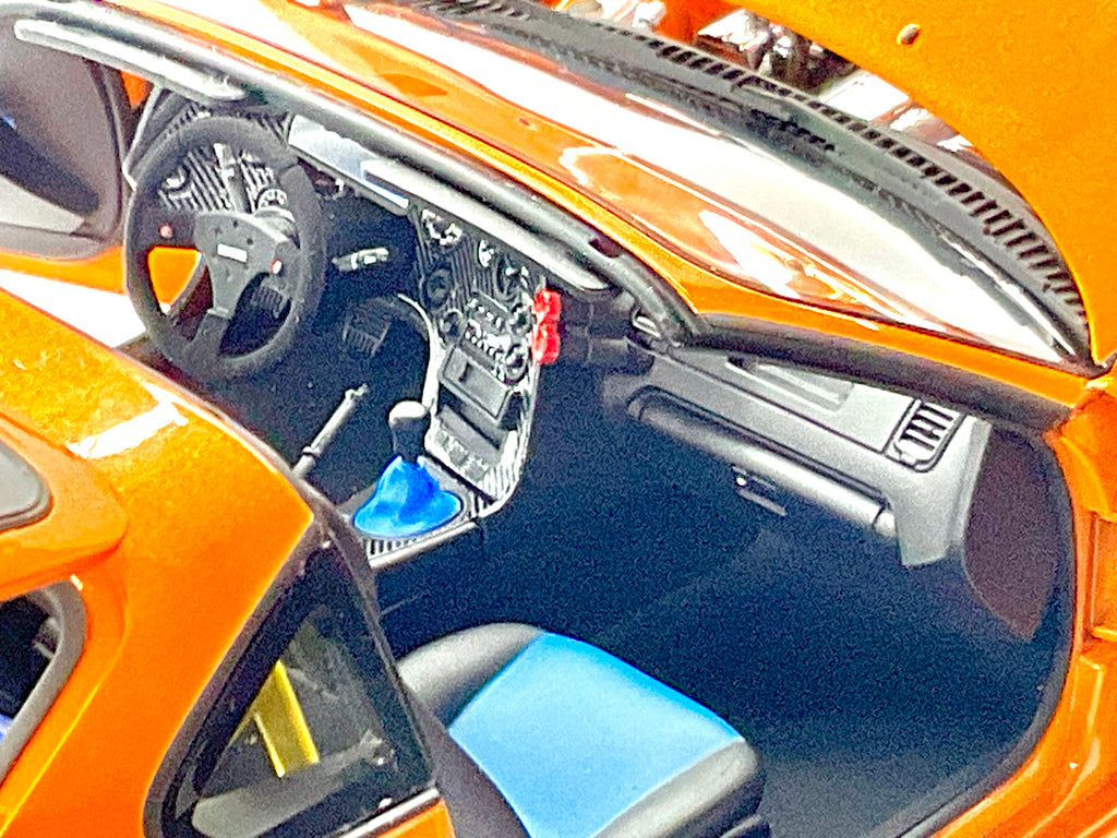 Kyosho 08975FF – Toyota Supra Fast & Furious 1:18 – Arancione