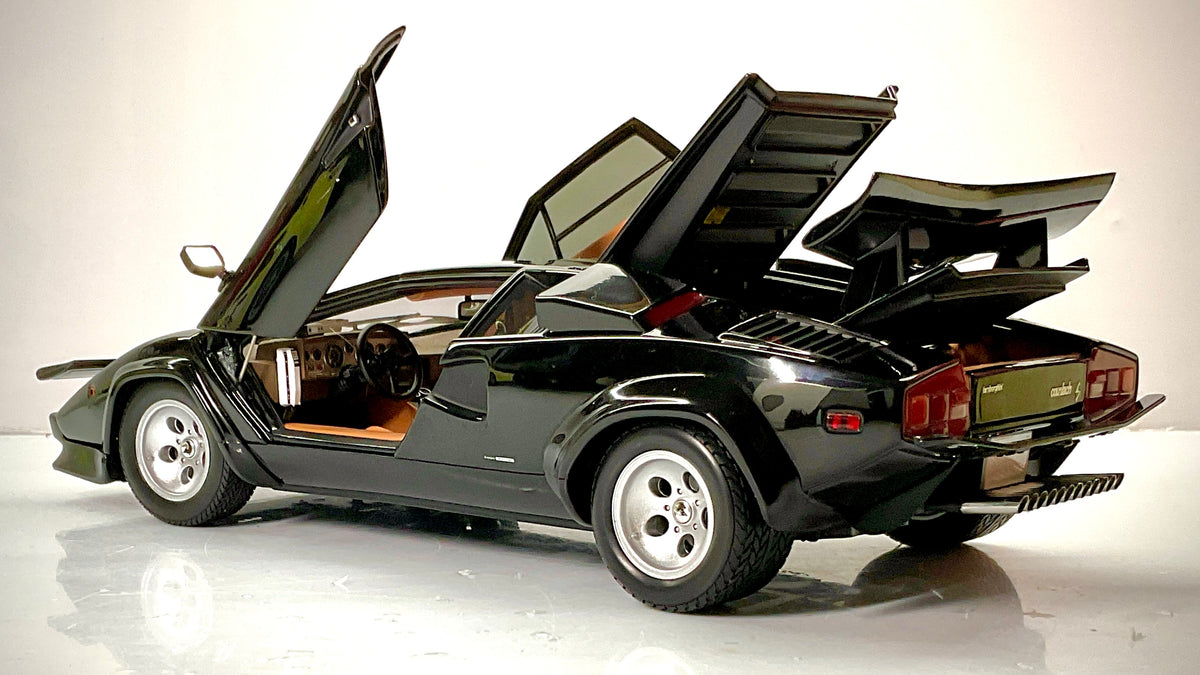 Kyosho 08320BKCR – Lamborghini Countach LP 400S – The Cannonball Run – Nera