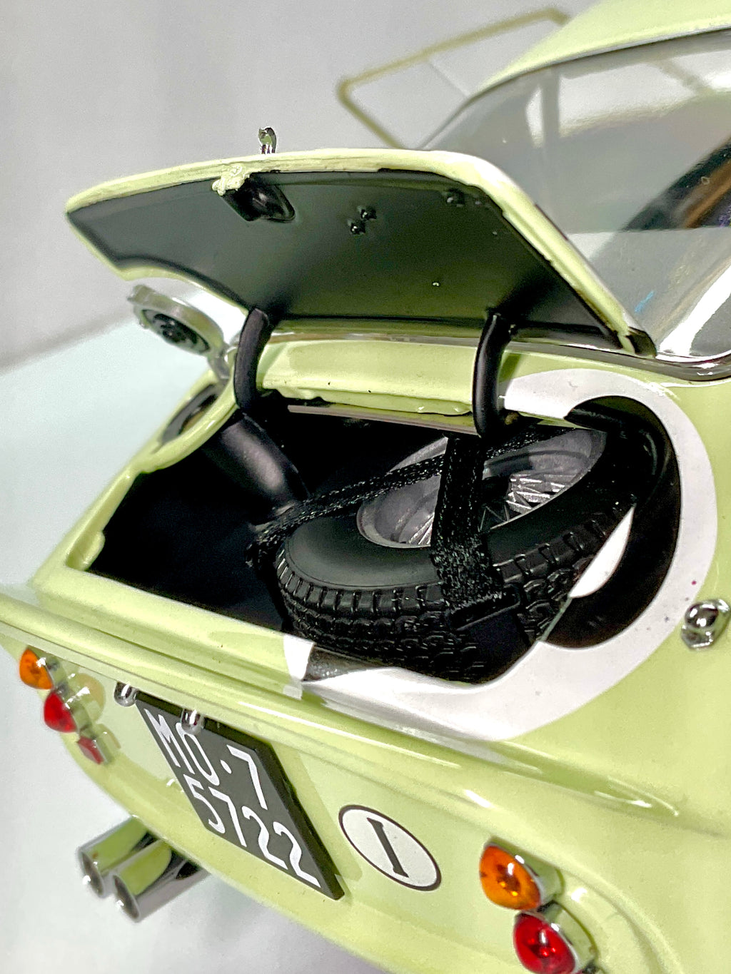 Kyosho 08438E – Ferrari 250 GTO 1962 LM #20 3505GT 1:18 – Verde chiaro