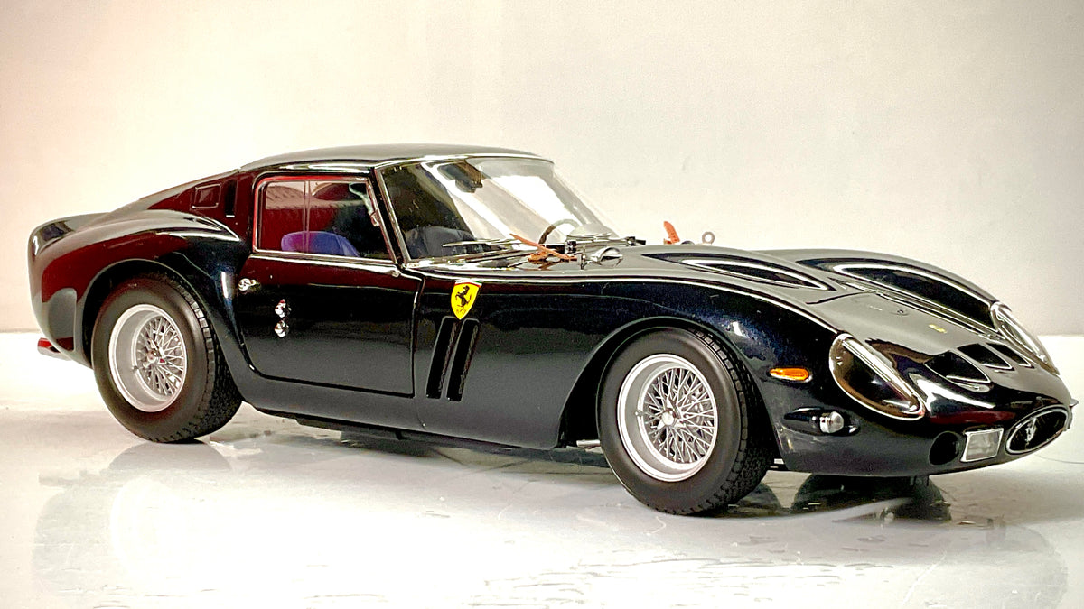 Kyosho 08438H – Ferrari 250 GTO – Blu scuro